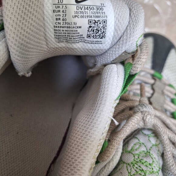 NIKE AIR MAX SNECKERS. - Picture 3 of 4